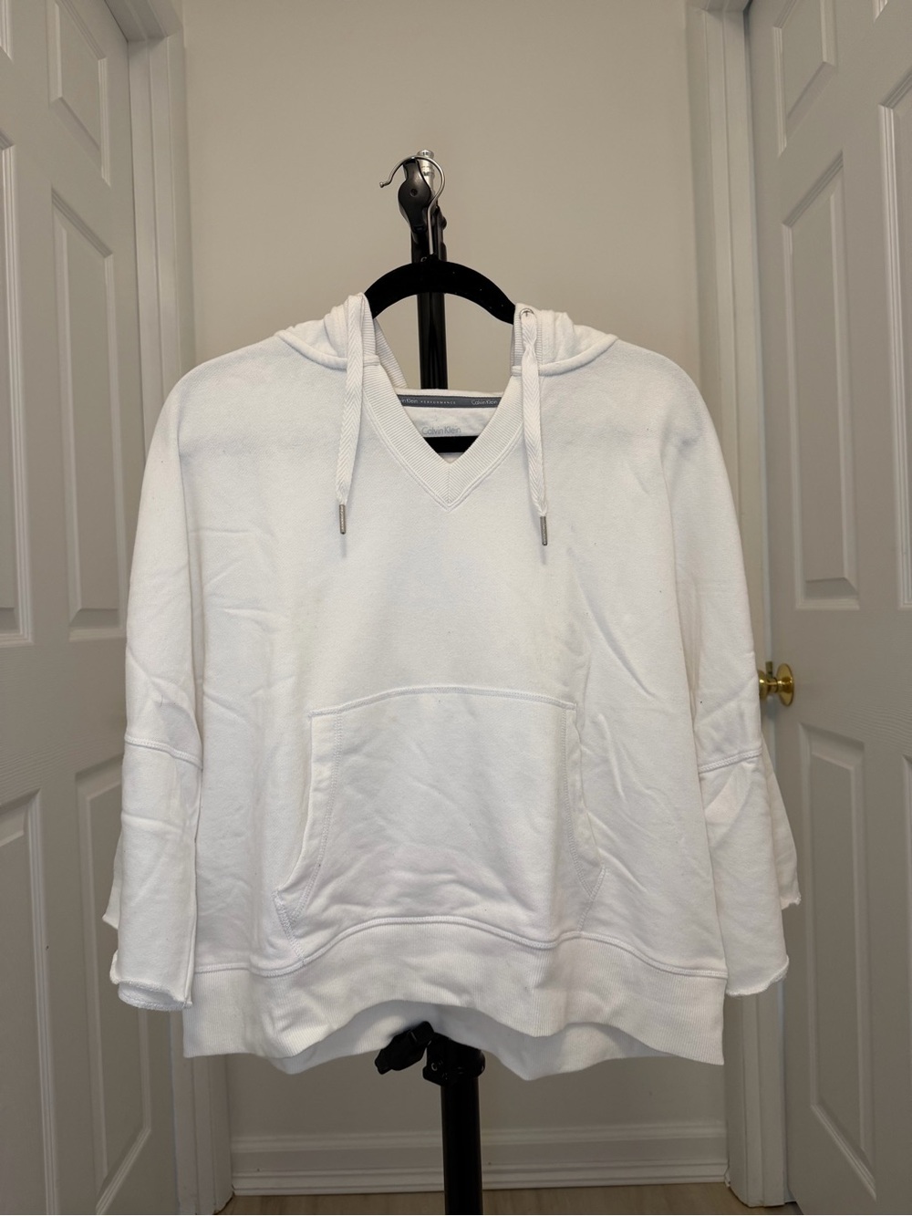 Calvin Klein White Hooded Women's Pullover Sweater Fall Hoodie